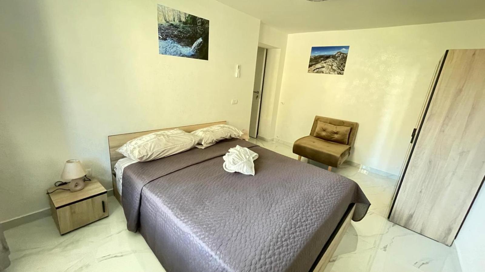 L'Oasi Del Raganello Bed & Breakfast Civita Exterior photo